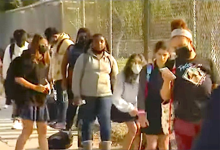 Students in Los Angeles public schools returning for in-person learning