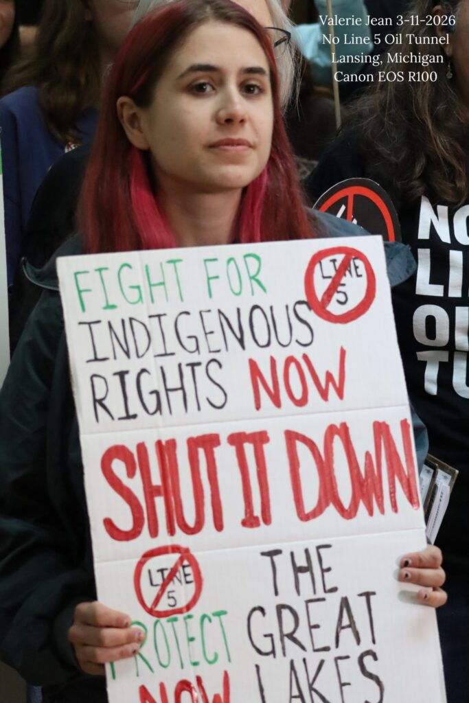 LIne 5 pipeline protest
