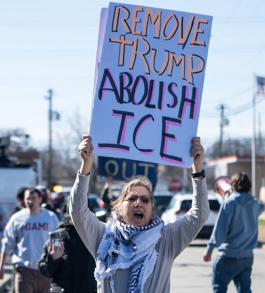 photo of protest at Broadview IL detention center for tribunal of conscience story