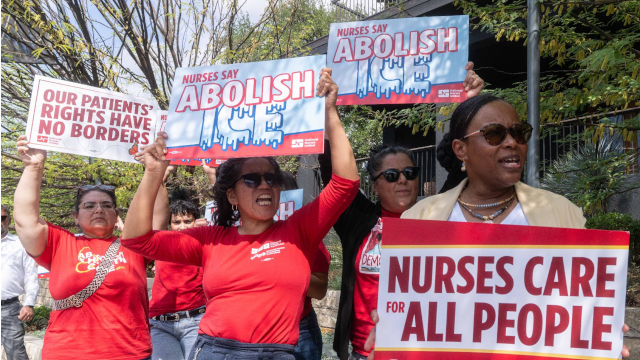 Arizona and Texas nurses take action to protest the billions that our government is funneling into ICE and CBP — to instill terror — and away from health care. Union nurses say: #AbolishICE Photo/NNU